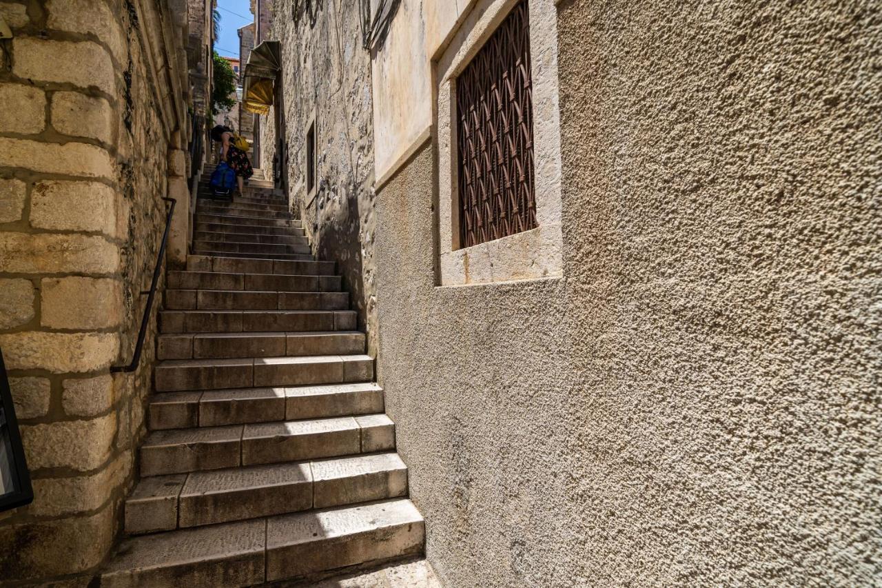 Apartment Swan - Dubrovnik Old Town エクステリア 写真